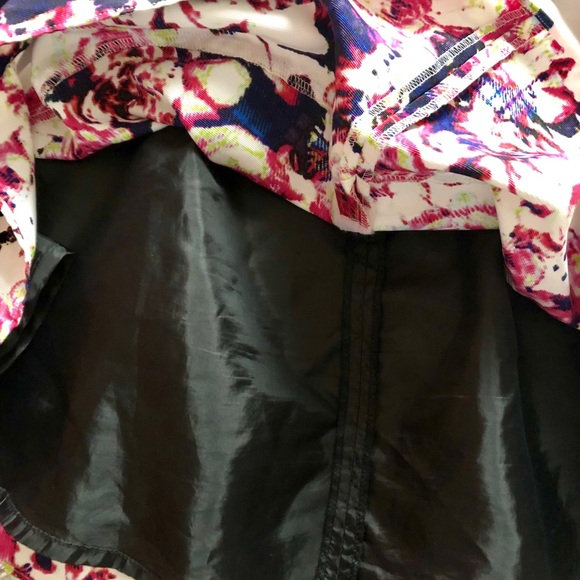 💥FUN💥 Express Colourful Skirt - Picture 5 of 5